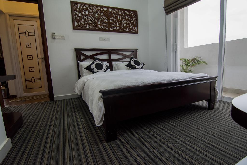 Cozy Sea View Luxury Apartment, Fully Furnished, 2 Bedrooms, 2 Bathrooms Dehiwala-Mount Lavinia Екстер'єр фото