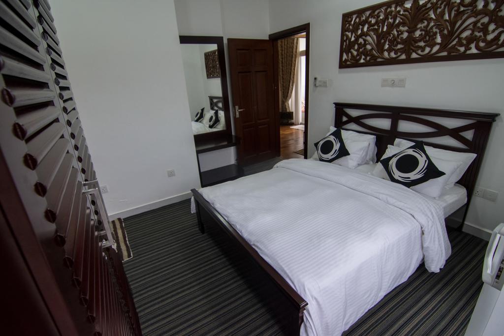 Cozy Sea View Luxury Apartment, Fully Furnished, 2 Bedrooms, 2 Bathrooms Dehiwala-Mount Lavinia Екстер'єр фото